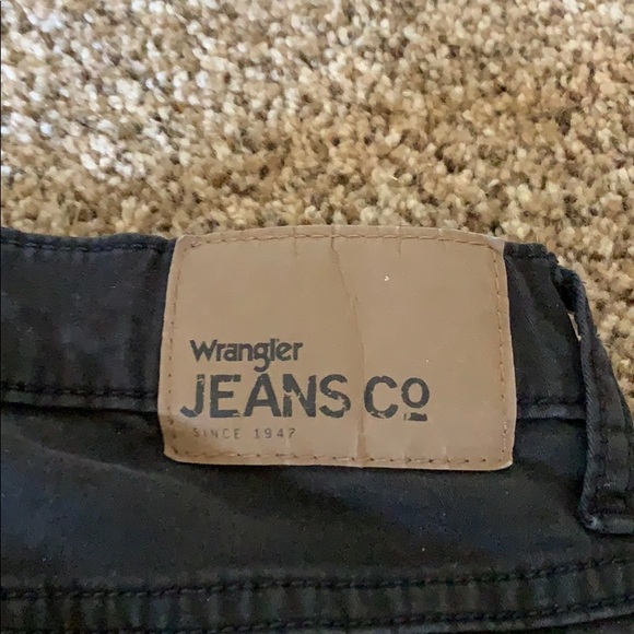 Straight Fit Flex Wrangler Jeans - Picture 3 of 3